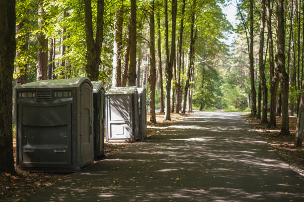 Portable Toilet Options We Offer in Ampere North, NJ